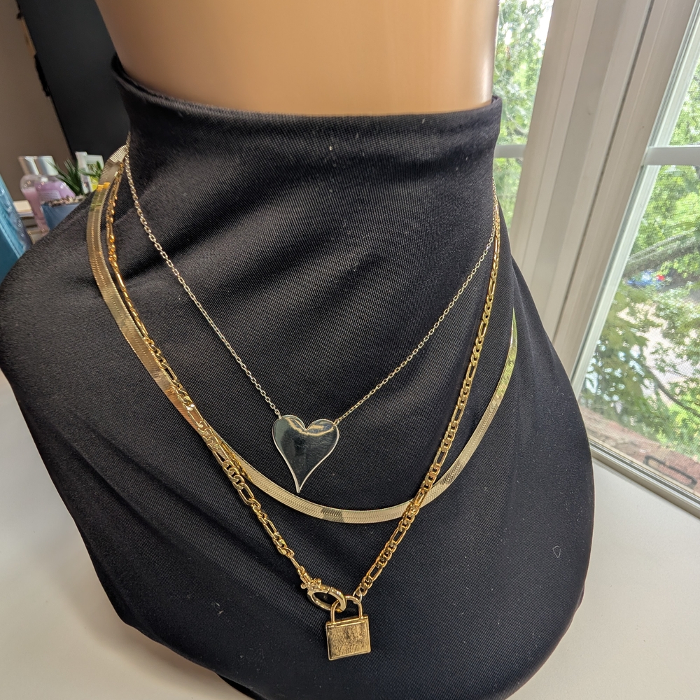 Silver Heart Pendant Necklace